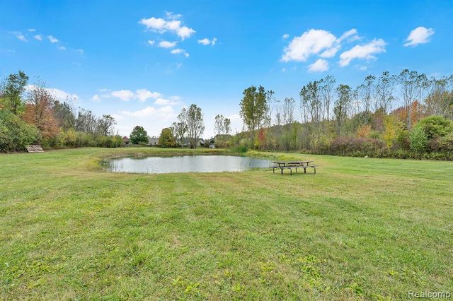 7221 Bristol Road, Swartz Creek, MI 48473