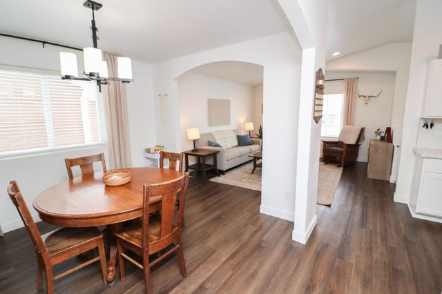 5217 47th Avenue S, Fargo, ND 58104