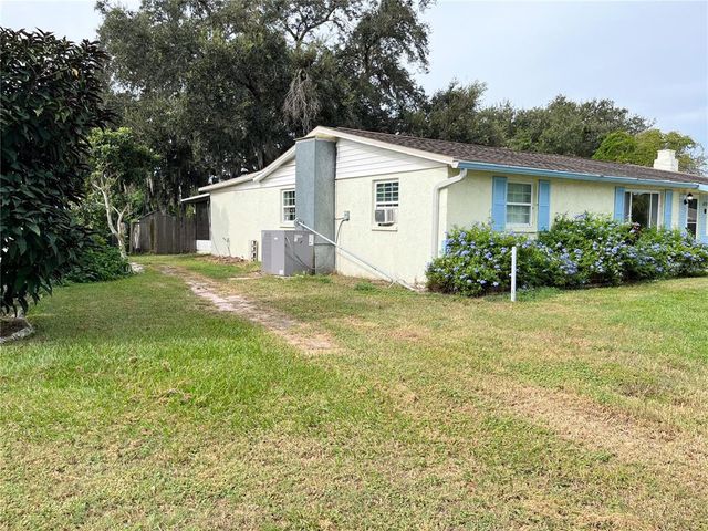 6870 PARKSIDE DRIVE, New Port Richey, FL 34653