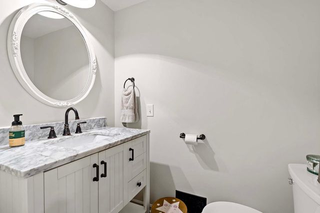 15700 Dawn Drive, Minnetonka, MN 55345