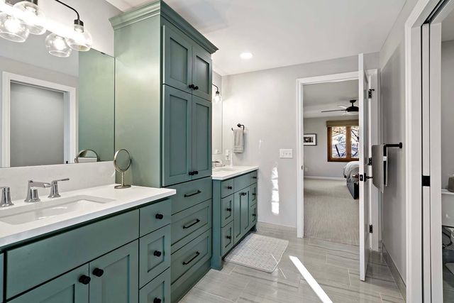 15700 Dawn Drive, Minnetonka, MN 55345