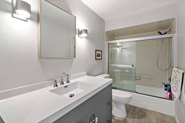 15700 Dawn Drive, Minnetonka, MN 55345