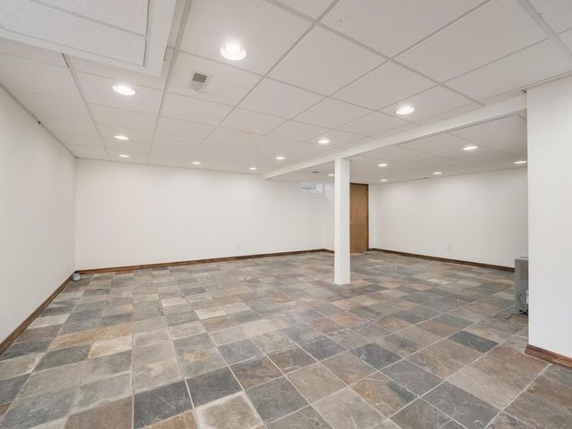 15700 Dawn Drive, Minnetonka, MN 55345