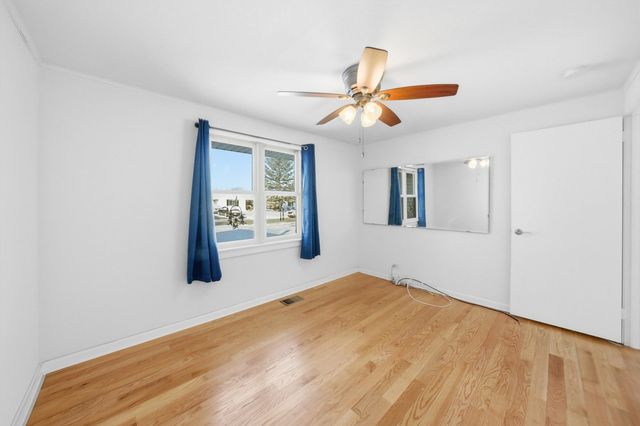 8765 S Beck Place, Hometown, IL 60456