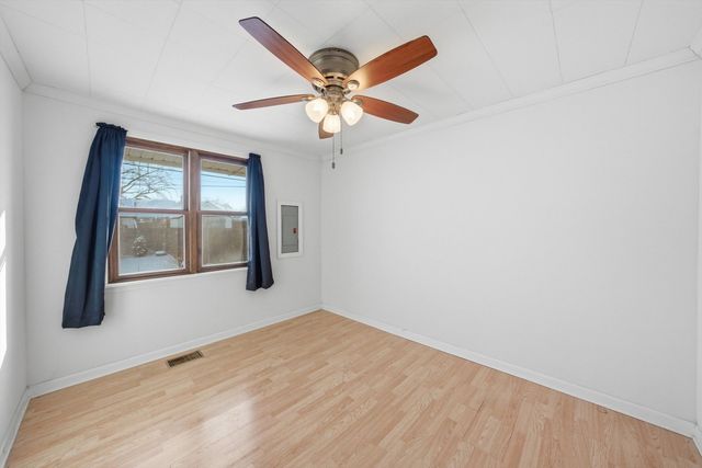 8765 S Beck Place, Hometown, IL 60456