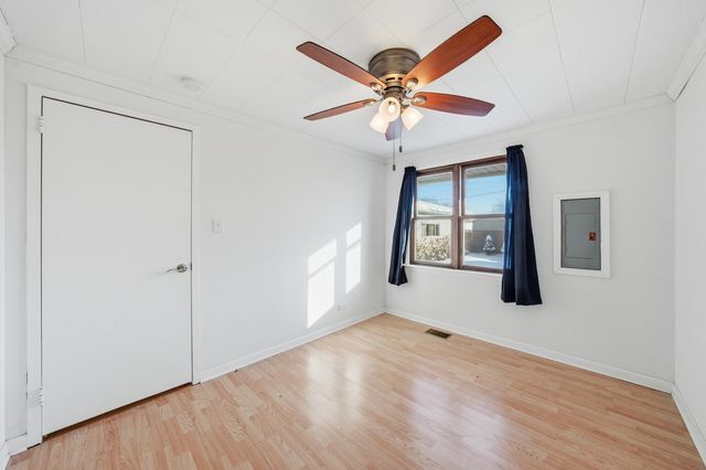 8765 S Beck Place, Hometown, IL 60456