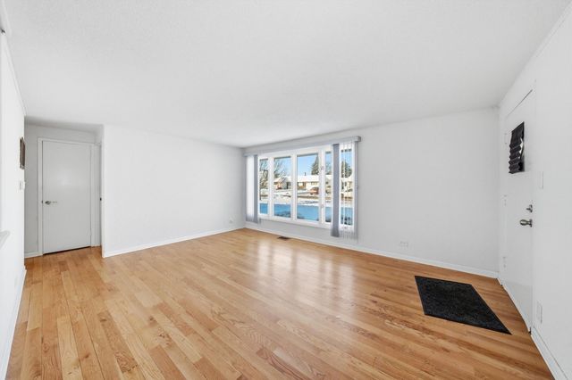 8765 S Beck Place, Hometown, IL 60456