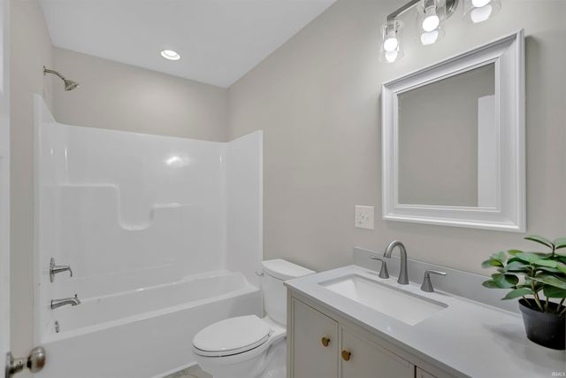 7519 State Rd 158 Road, Bedford, IN 47421