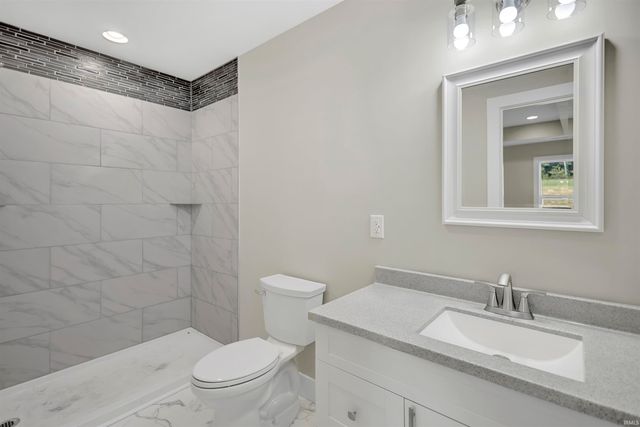 7519 State Rd 158 Road, Bedford, IN 47421