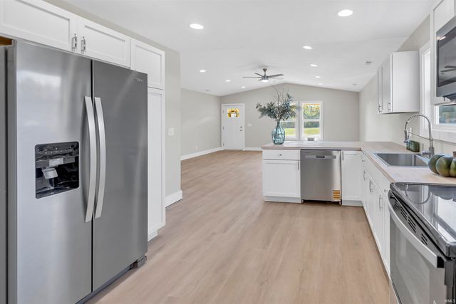 7519 State Rd 158 Road, Bedford, IN 47421