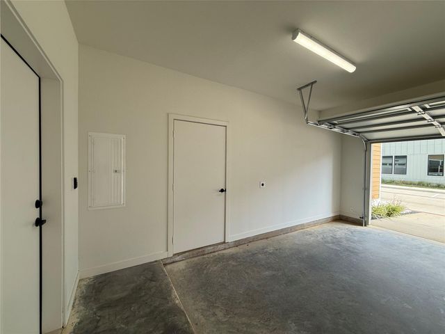 1941 Sawdust Road 170, The Woodlands, TX 77380