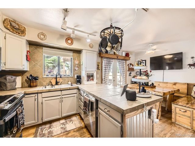 4845 S Taft St, Morrison, CO 80465