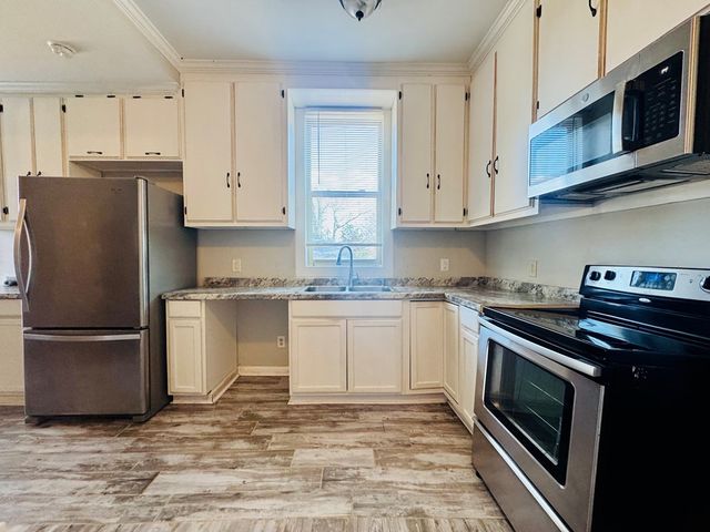 401 Chestnut Street, Abbeville, SC 29620