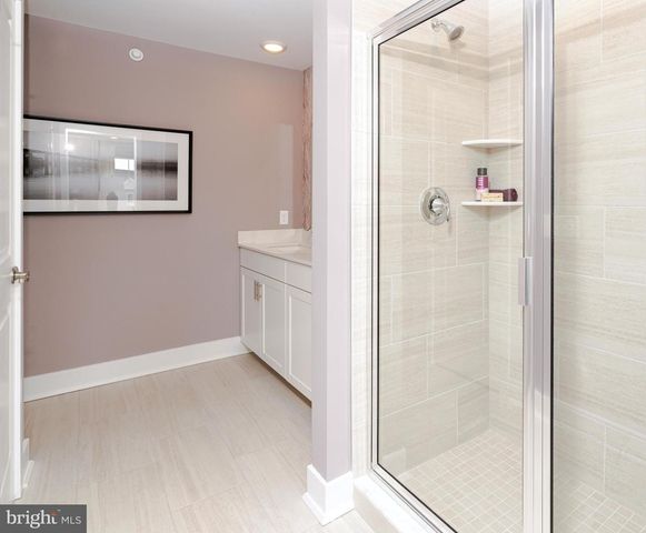 157 JOHN VANZANDT DR, Titusville, NJ 08560