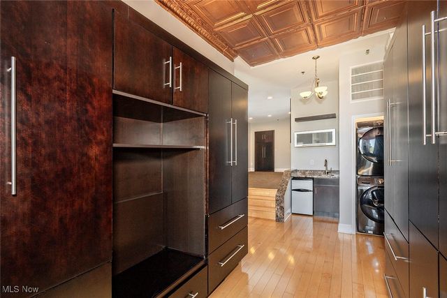 408 W Saint Clair Avenue 226, Cleveland, OH 44113