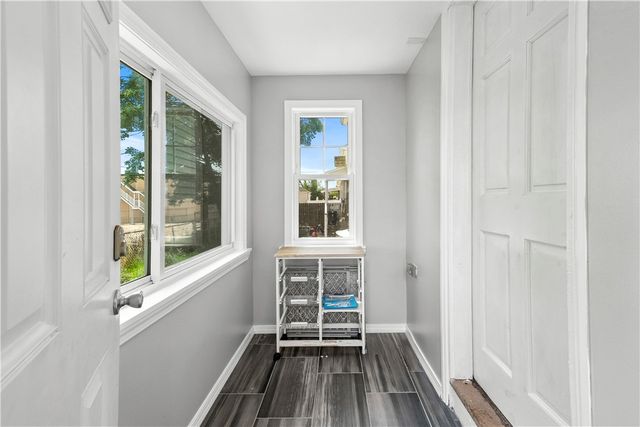 12 Searle Street, Providence, RI 02905