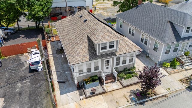 12 Searle Street, Providence, RI 02905