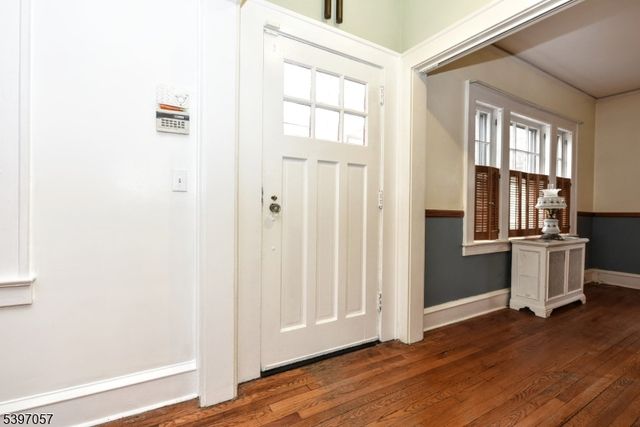 417 Franklin Ave, Hasbrouck Heights Boro, NJ 07604