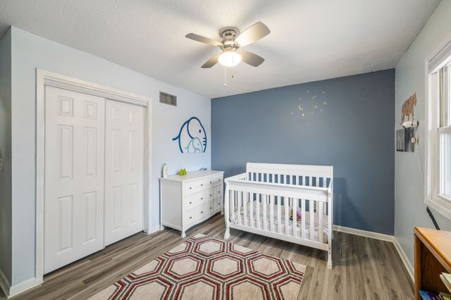 1015 Linden Drive, Norwalk, IA 50211