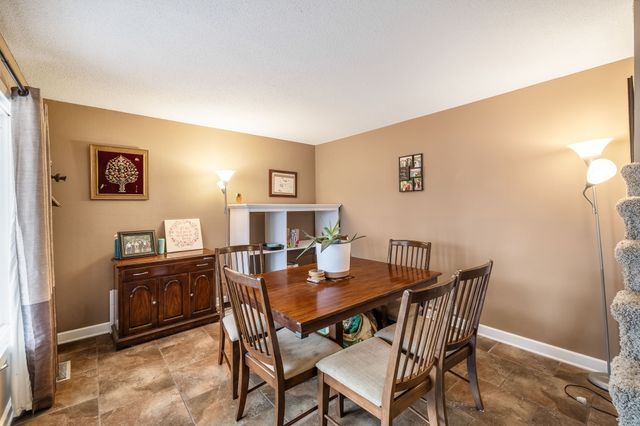 1015 Linden Drive, Norwalk, IA 50211