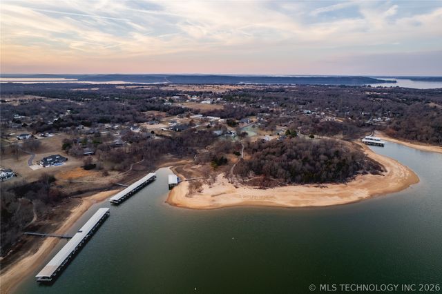 291 Cedar Ridge Road, Eufaula, OK 74432