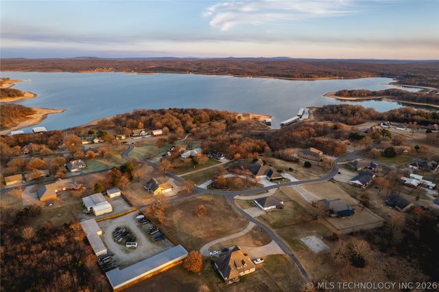 291 Cedar Ridge Road, Eufaula, OK 74432