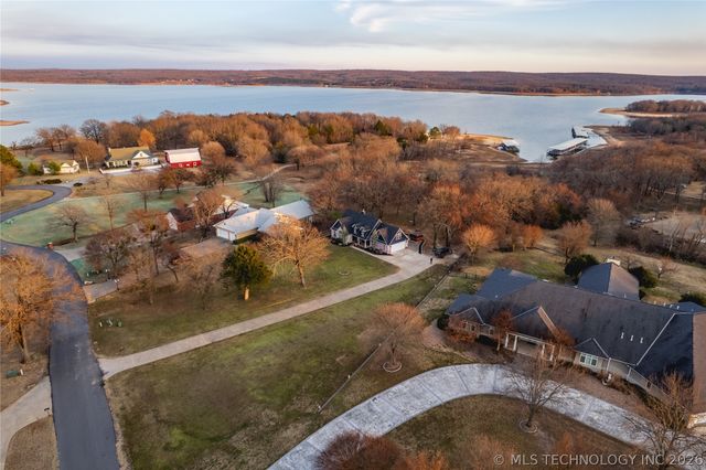 291 Cedar Ridge Road, Eufaula, OK 74432