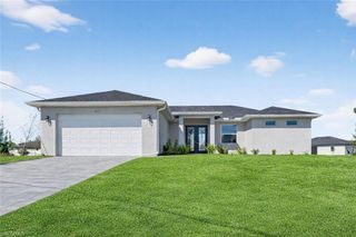 2014 NW 21st AVE, Cape Coral, FL 33993