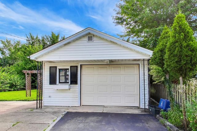 219 N William Street, Mount Prospect, IL 60056