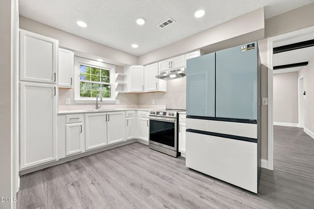 321 Rippling Stream Road, Durham, NC 27704