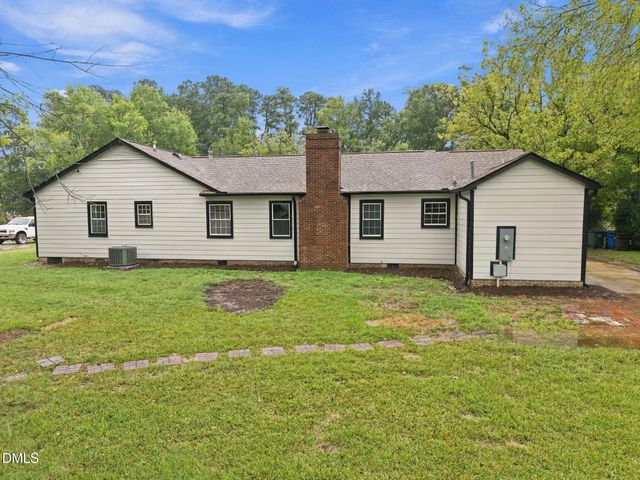 321 Rippling Stream Road, Durham, NC 27704
