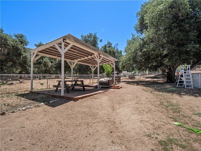 15221 Calle San Luis Potosi, Green Valley, CA 91390
