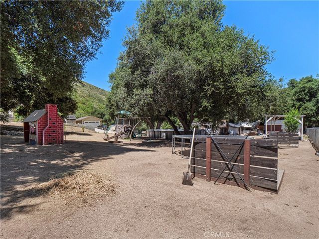 15221 Calle San Luis Potosi, Green Valley, CA 91390