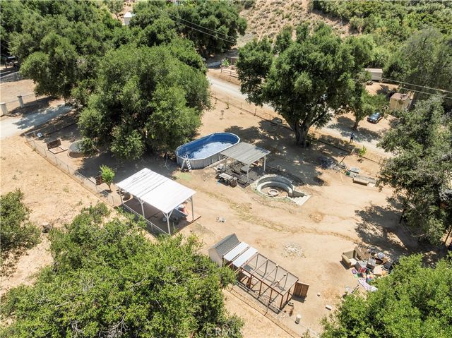 15221 Calle San Luis Potosi, Green Valley, CA 91390