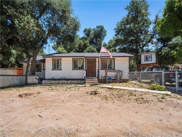 15221 Calle San Luis Potosi, Green Valley, CA 91390