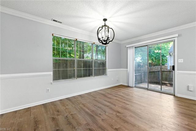 329 Towne Pointe WAY, Newport News, VA 23601