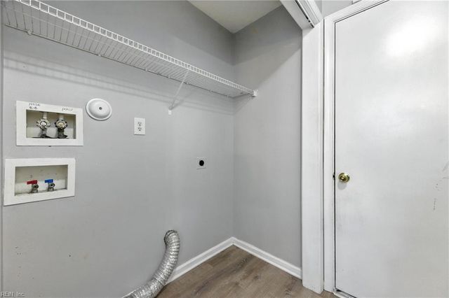 329 Towne Pointe WAY, Newport News, VA 23601