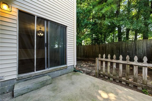 329 Towne Pointe WAY, Newport News, VA 23601