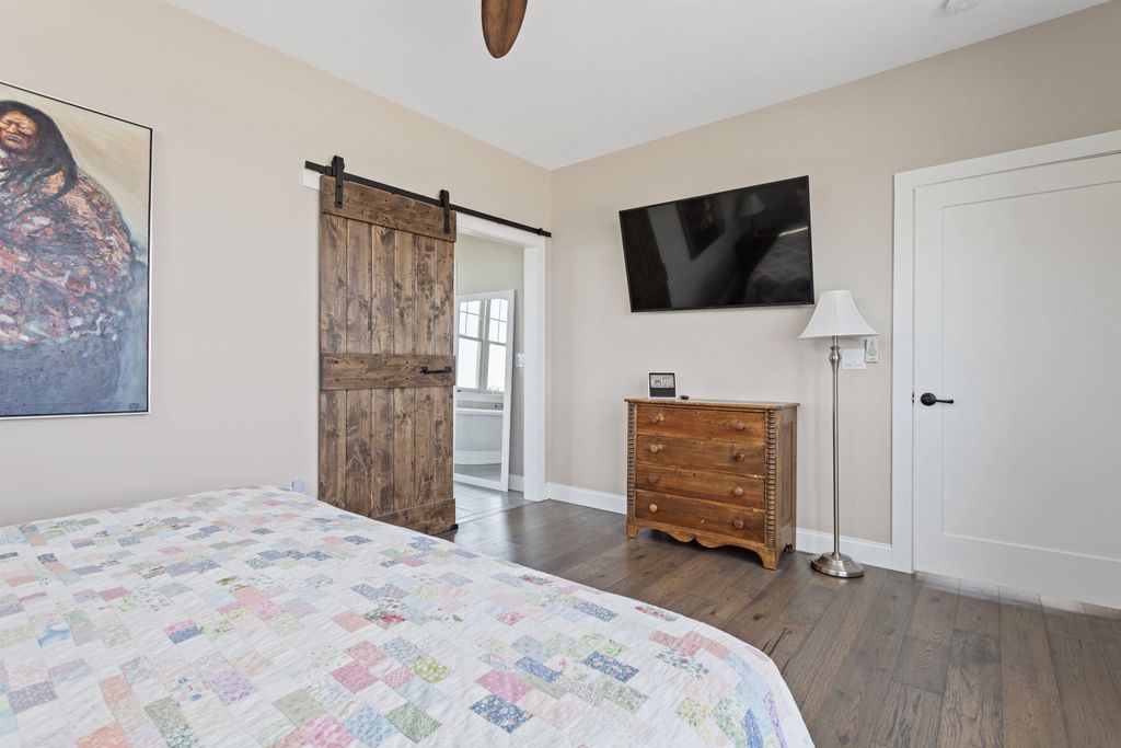 Image 29 of property listing at 553 Ocean Boulevard, Hampton, NH 03842