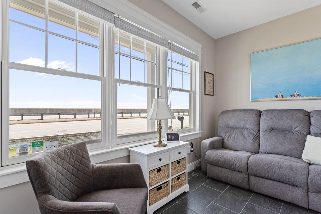 Image 38 of property listing at 553 Ocean Boulevard, Hampton, NH 03842