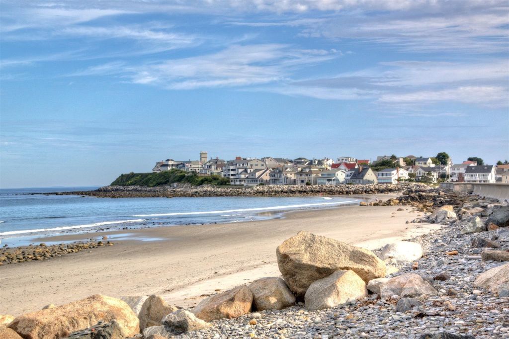 Image 51 of property listing at 553 Ocean Boulevard, Hampton, NH 03842