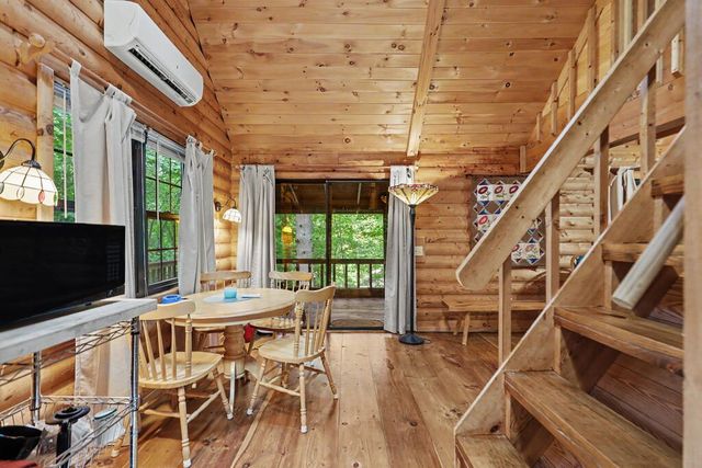 14 Treetop Lane, Blairsville, GA 30512