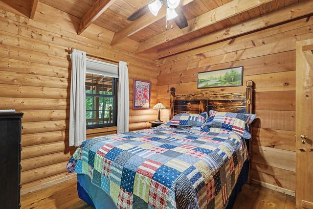 14 Treetop Lane, Blairsville, GA 30512