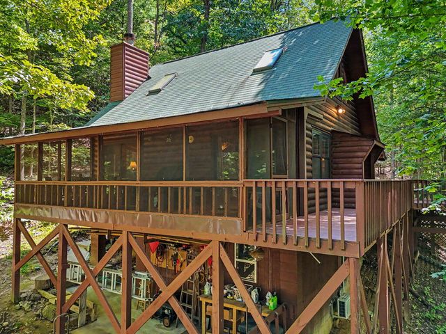 14 Treetop Lane, Blairsville, GA 30512