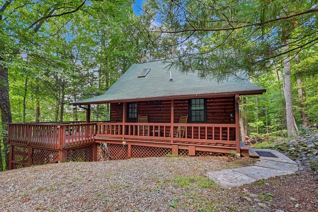 14 Treetop Lane, Blairsville, GA 30512