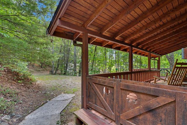 14 Treetop Lane, Blairsville, GA 30512