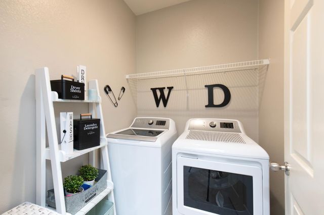 3456 Descanso Avenue, Clovis, CA 93619