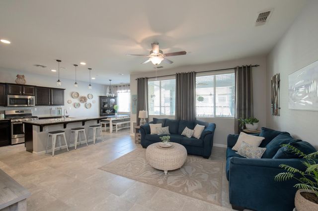 3456 Descanso Avenue, Clovis, CA 93619