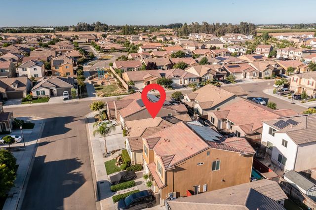 3456 Descanso Avenue, Clovis, CA 93619