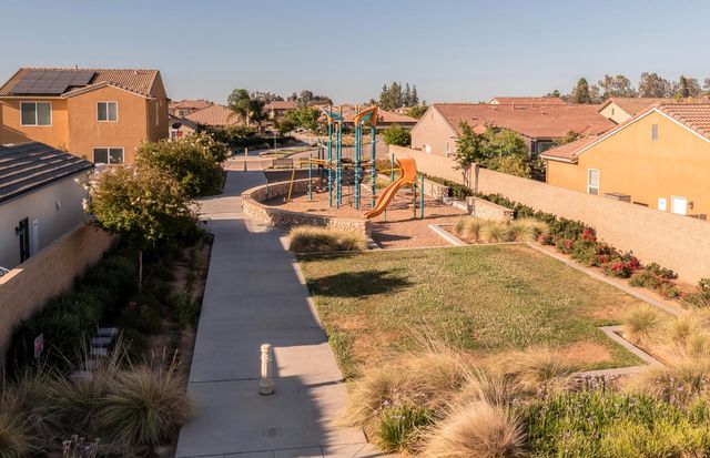 3456 Descanso Avenue, Clovis, CA 93619